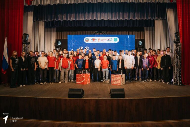 Воспитанники барнаульской спортивной школы представят Алтайский край в финале чемпионата «Пилоты будущего»